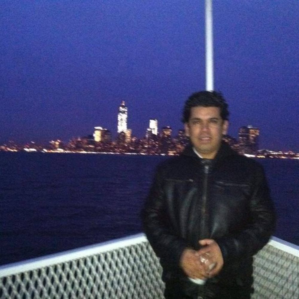 Meet your Posher, Raul